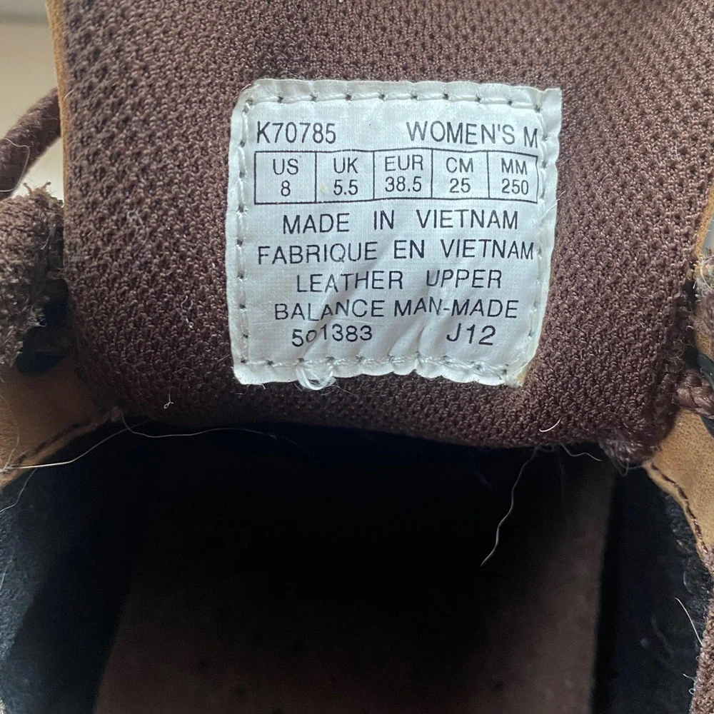 Rockport women’s lace up tan boots - Picture 6 of 6